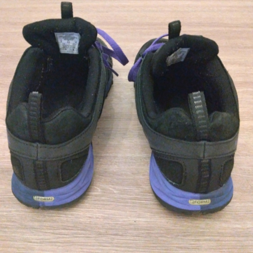 Merrell trail runners - Picture 6 of 11